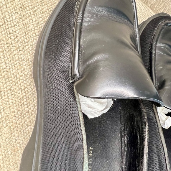 ⚫️AUTHENTIC BLACK GUCCI LOAFER⚫️ - Picture 4 of 12